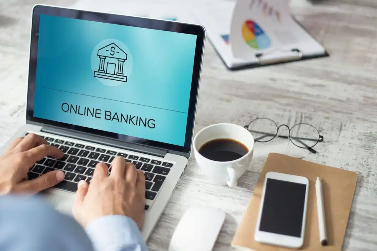 Quels sont les avantages d'un compte en ligne ?